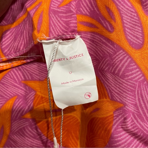 Liberty & Justice Saran Sarong Cover Up in Grotto Pink Print NWT - Picture 7 of 7